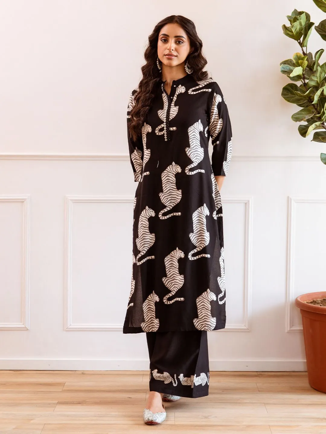 Comfy Black Viscose Rayon Animal Printed Kurta with Mandarin Collar and Palazzos