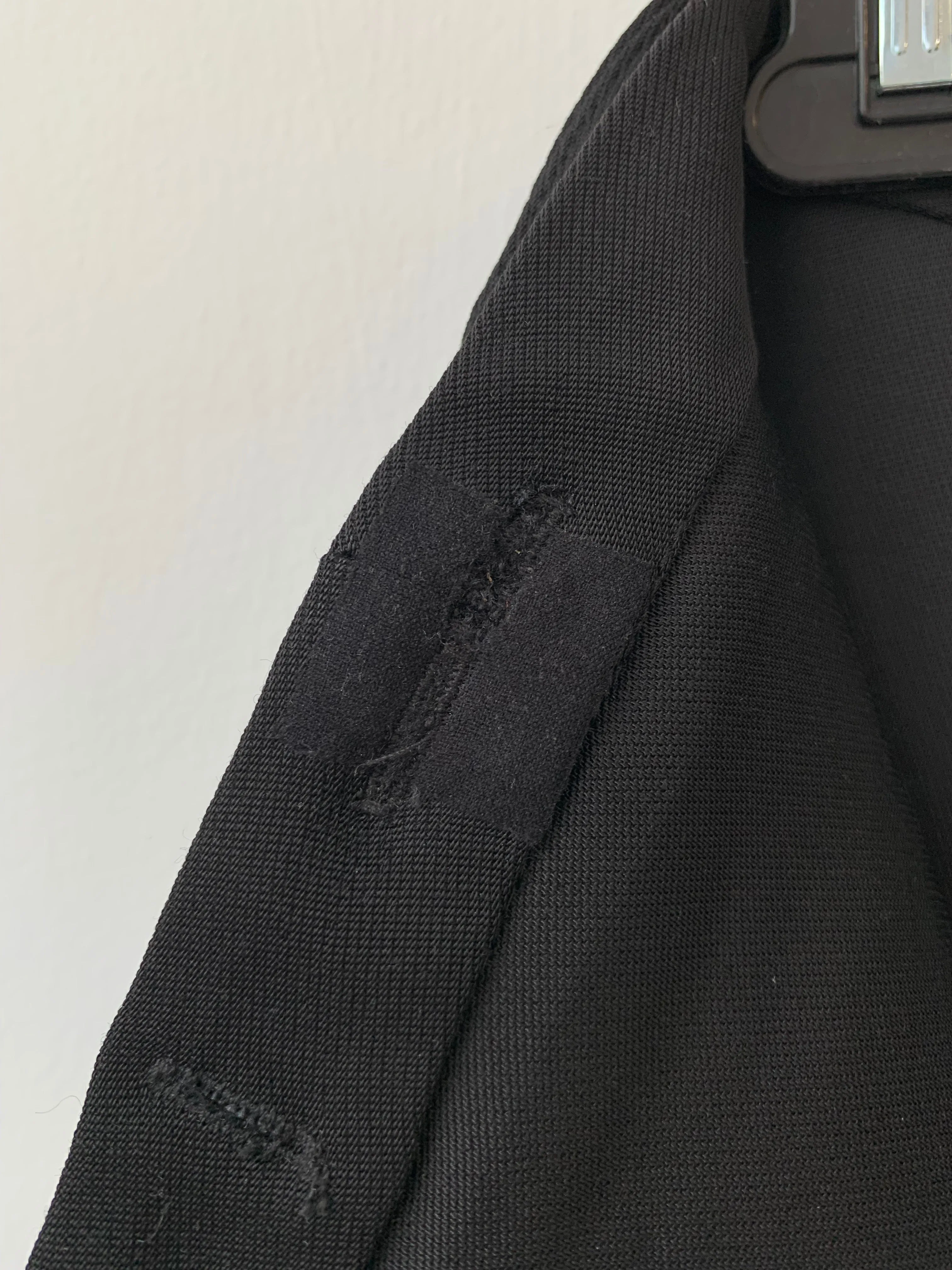 DAX black wool pant-L with button hole defect