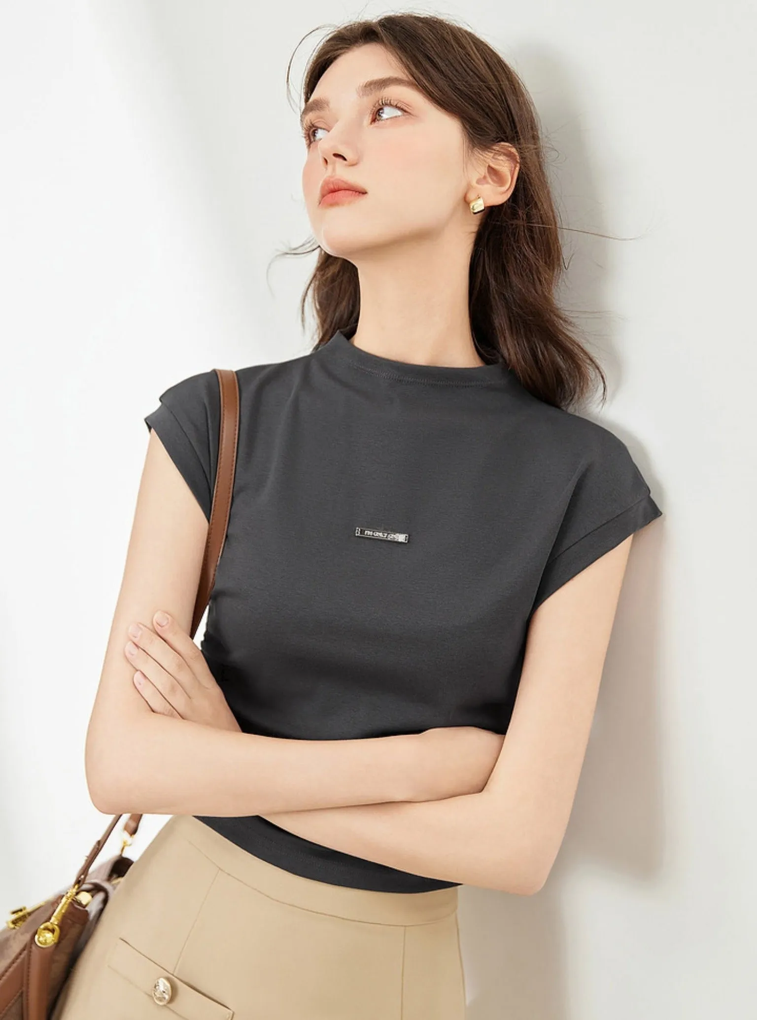 Fashionable Shoulder Short Sleeve T-Shirt