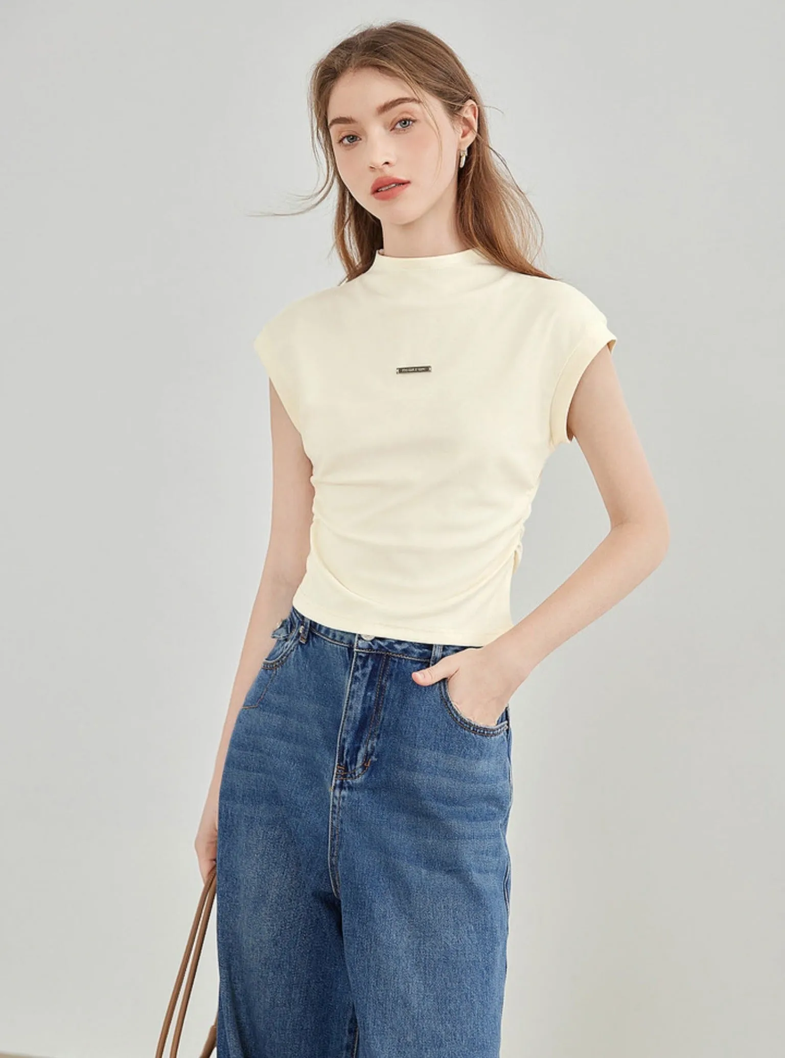 Fashionable Shoulder Short Sleeve T-Shirt