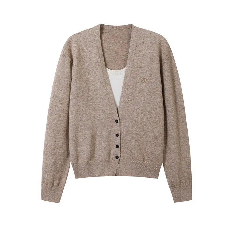 Fashionable V-Neck Cardigan