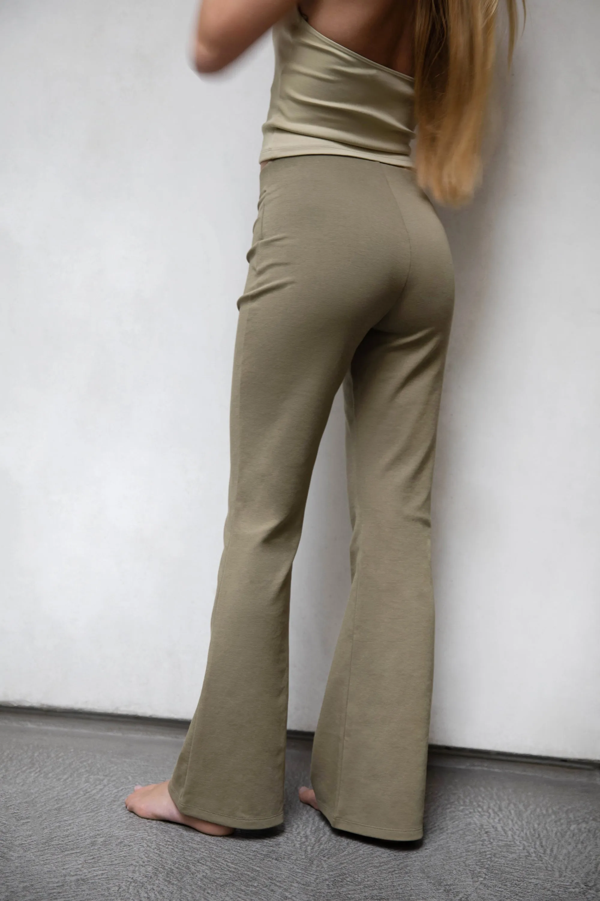 FLARED PANT