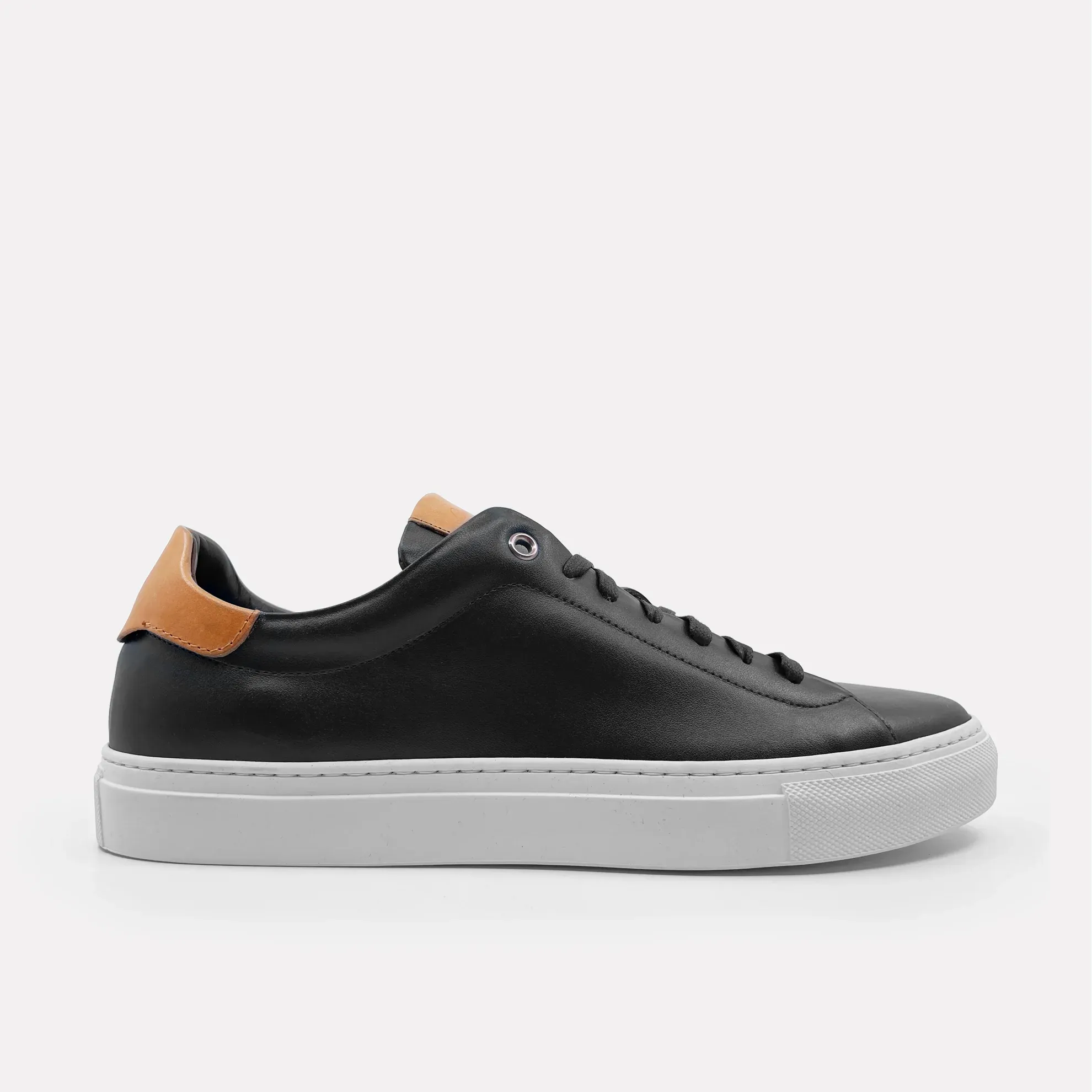 Good Man Brand LEGEND-LO Top Sneaker - Black