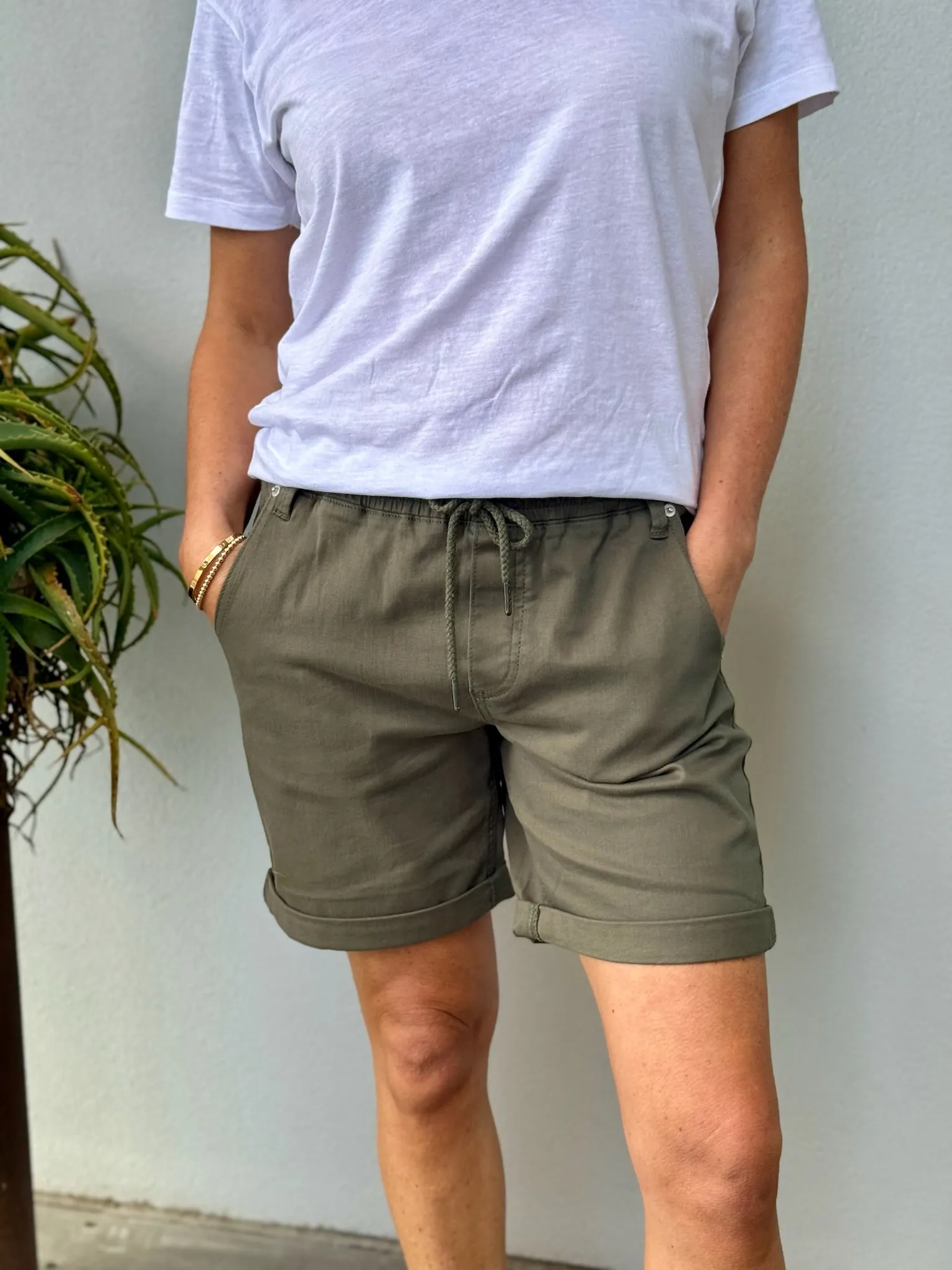 Hadley Shorts - Khaki