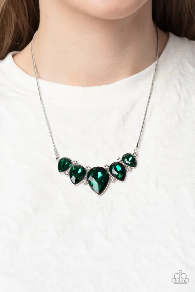 Paparazzi Necklace ~ Regally Refined - Green