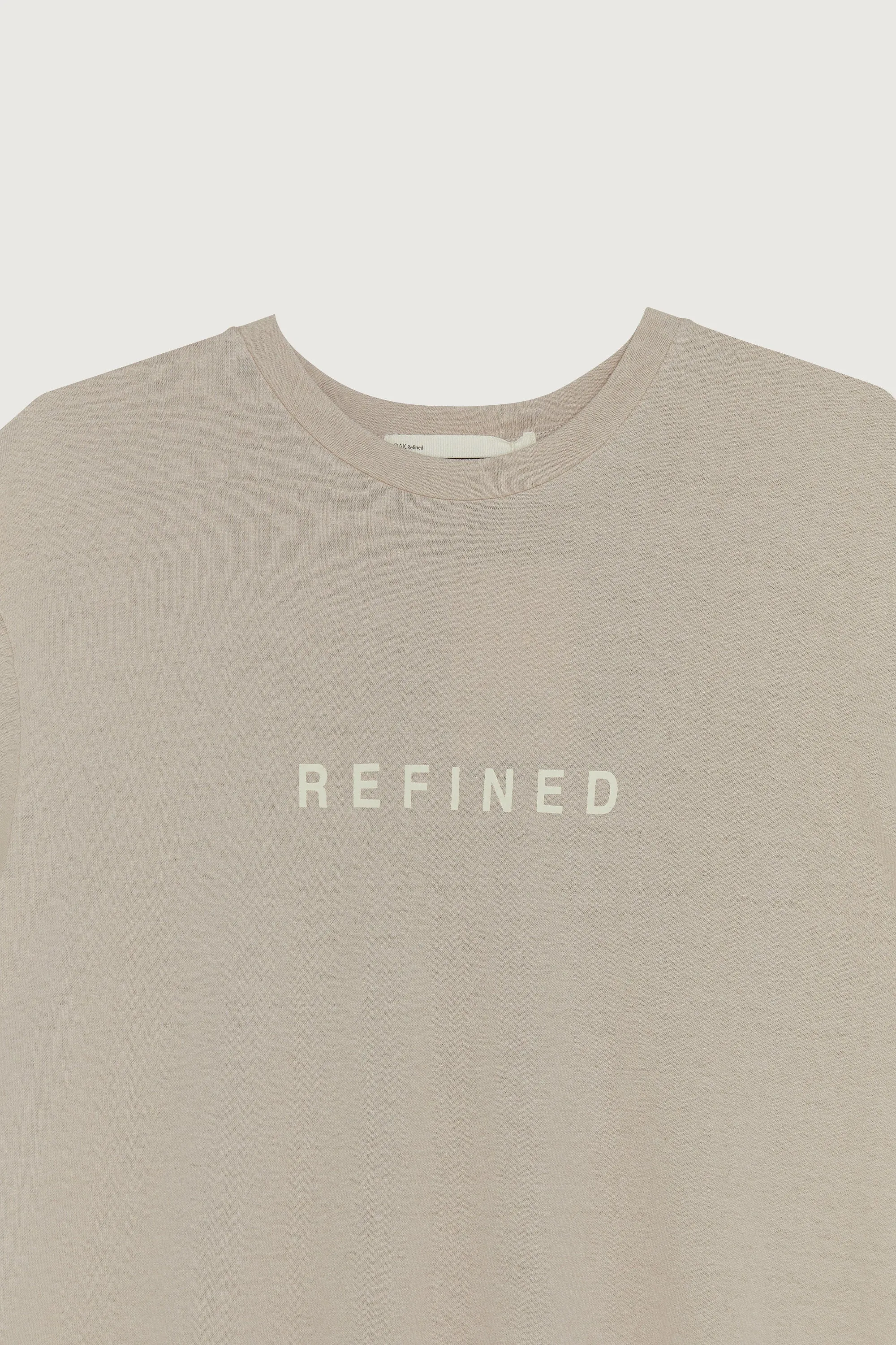 REFINED TEE