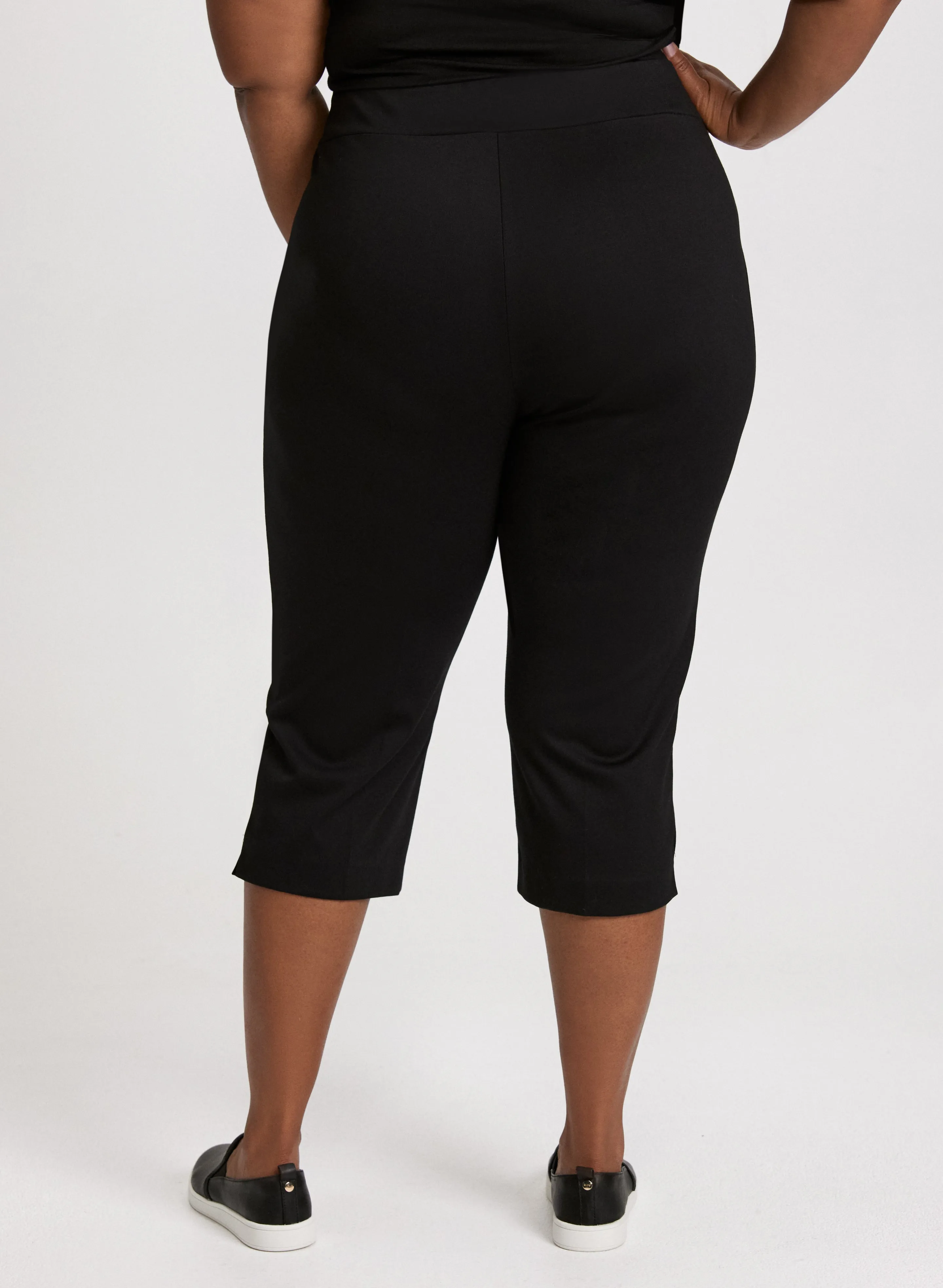 Slit Detail Straight Leg Capris