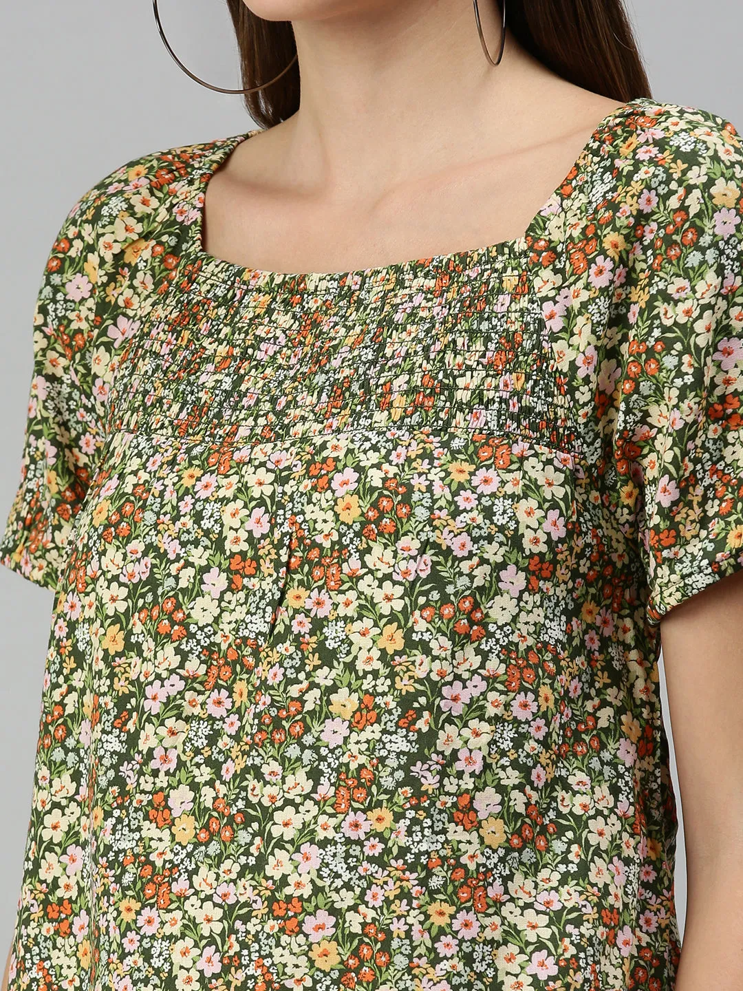 Women's Green Printed Tops