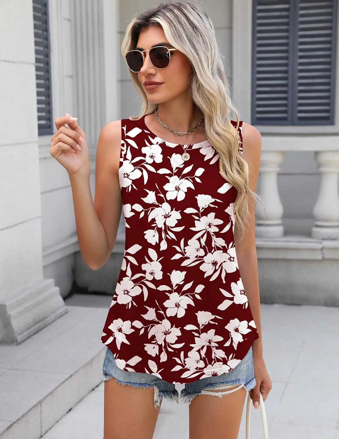 Zeagoo Women's Tank Tops Crew Neck Sleeveless Floral Tops